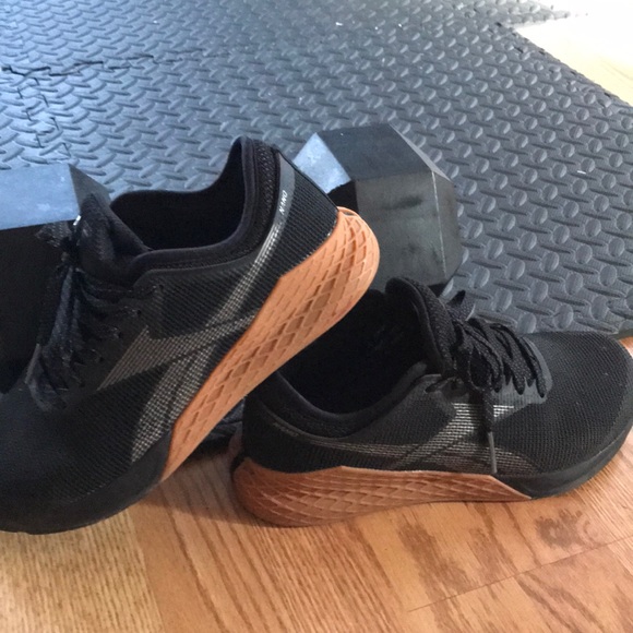nano 9 black and gum